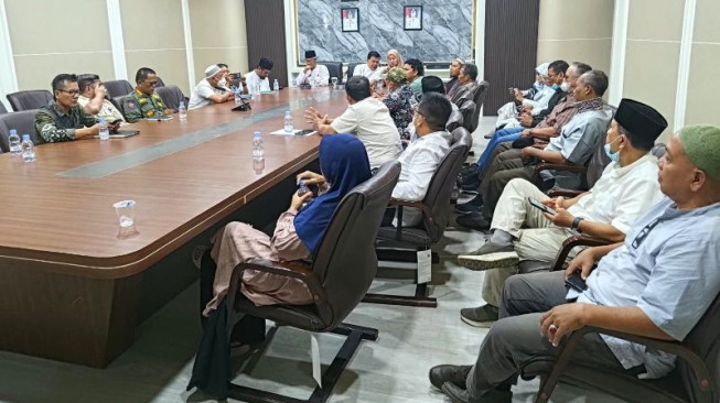 Pasang Badan untuk Warga, Maulana Layangkan Permohonan Relokasi Stockpile di Aur Kenali ke Gubernur